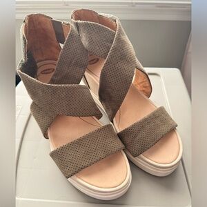 Dr. Scholl’s Sheena Suede Wedge Sandals Olive Green